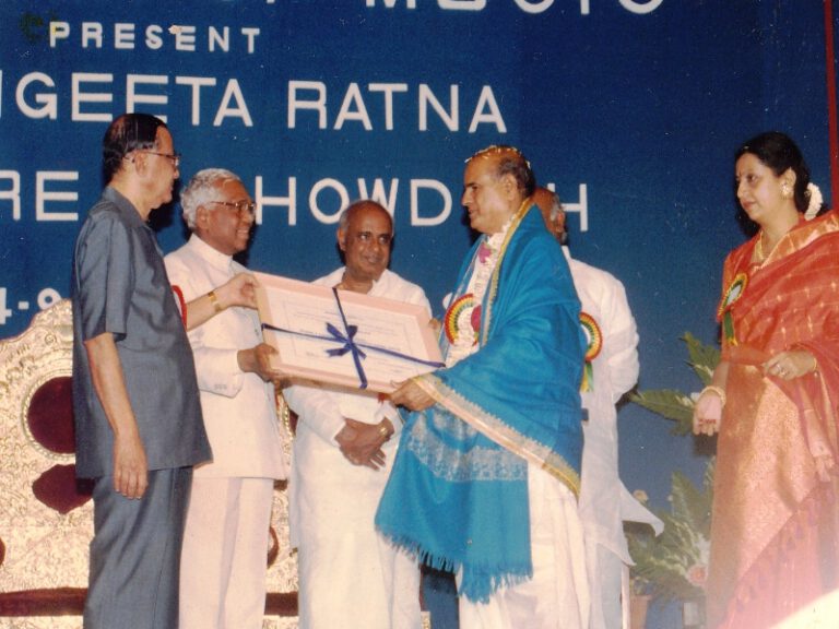 Dr.SCM-Award -National Award from 10th President of India Sri.KR.Narayanan